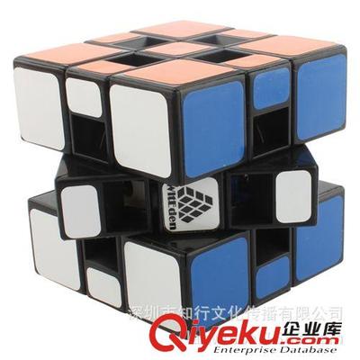 黑色智樂蟲洞一代魔方 益智玩具批發首選，深圳市知行文化傳播助力DIY科技模型新風潮